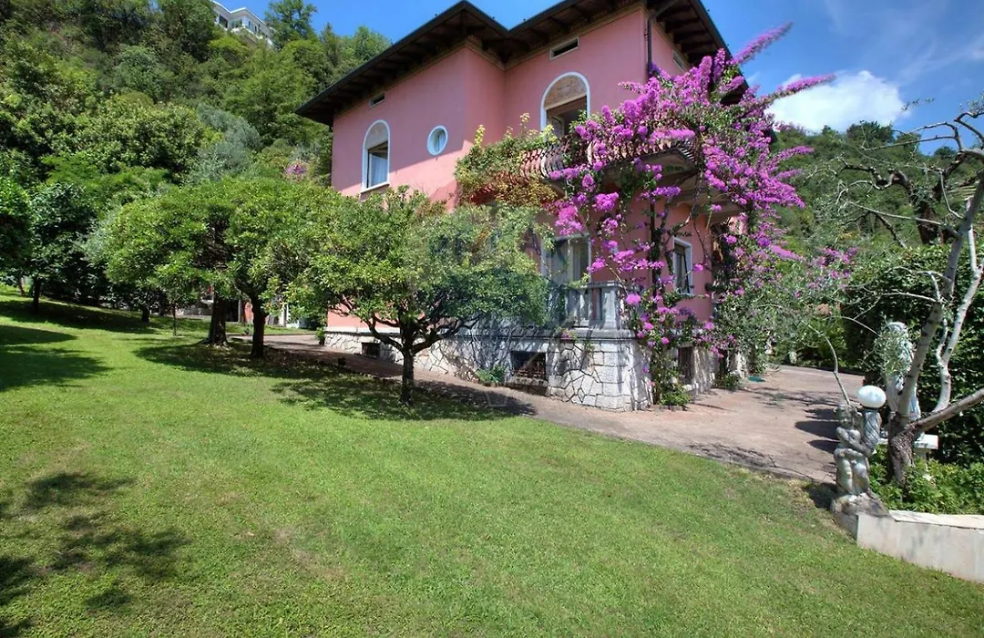 Villa Lou-1